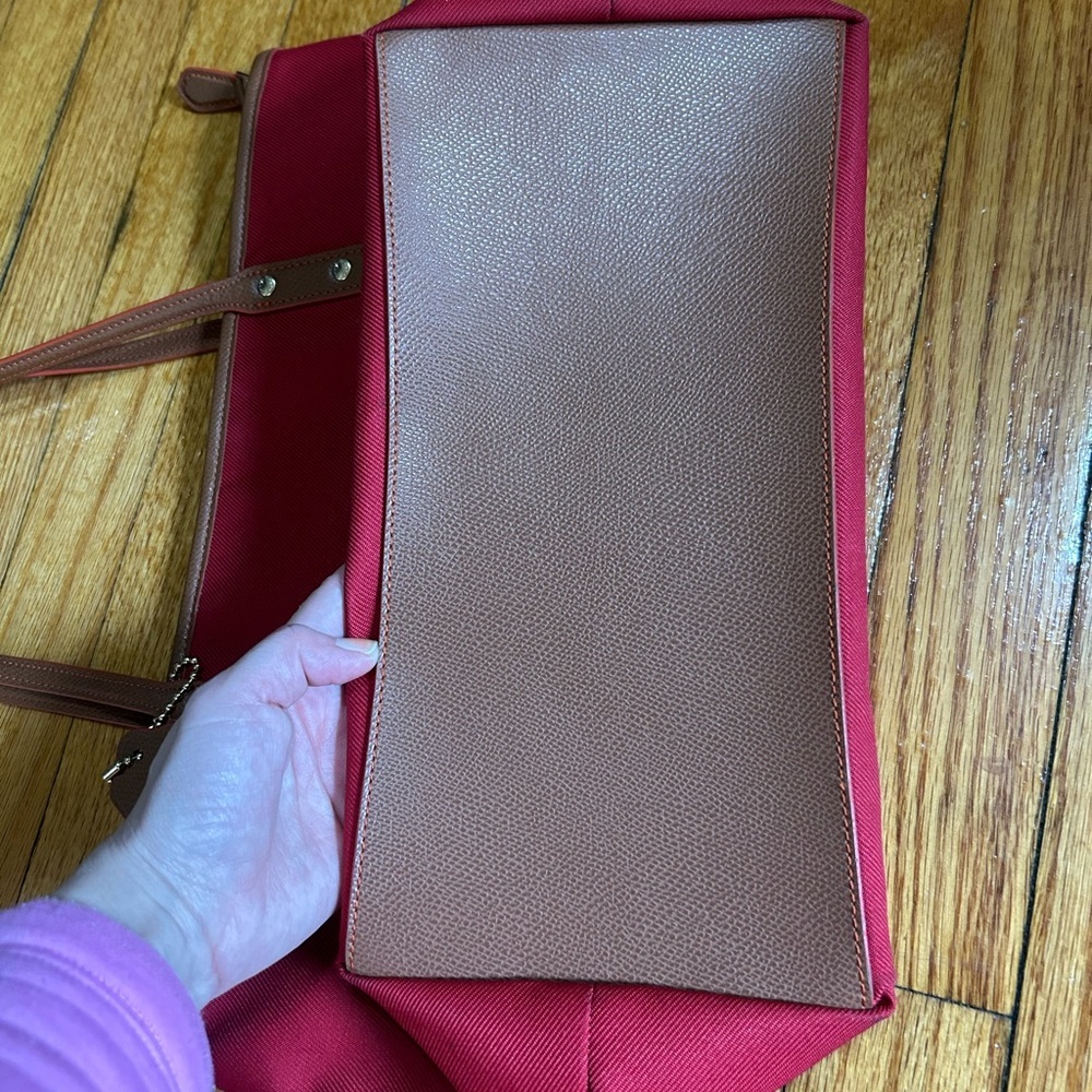 Coach Sawyer Tote Classic Red Canvas Pockets Deep Wide Orange Interior - Picture 8 of 16